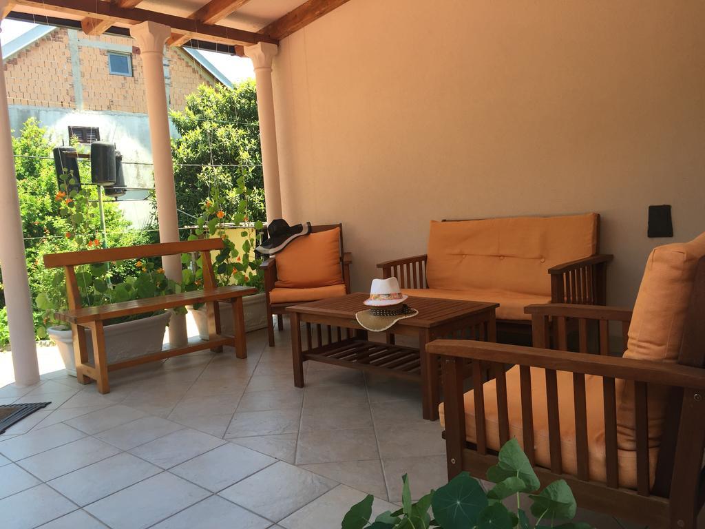 Villa Alla Bed And Breakfast Херцег-Нови Экстерьер фото