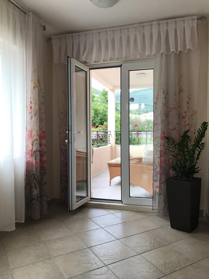 Villa Alla Bed And Breakfast Херцег-Нови Экстерьер фото