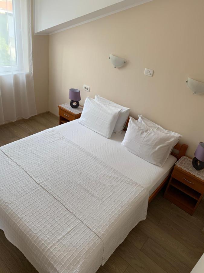 Villa Alla Bed And Breakfast Херцег-Нови Экстерьер фото